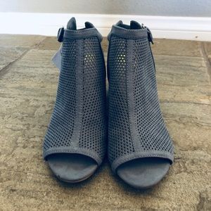 Women’s Unisa Opentoed heeled sandal